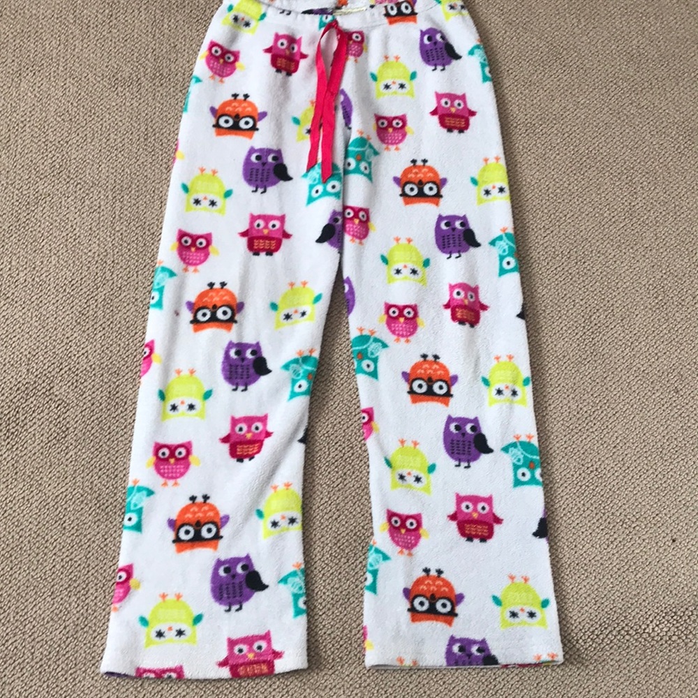 Fluffy pants with owls on them